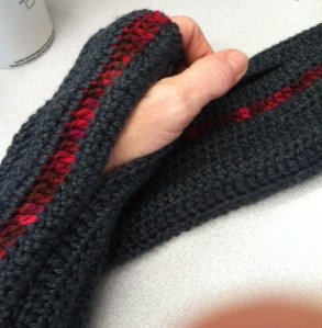 fingerless glove2